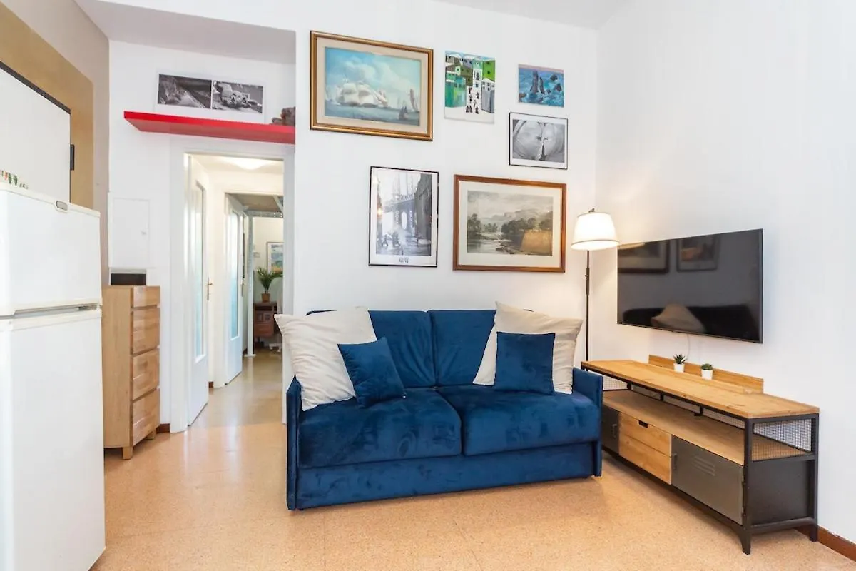 Central Station 10 Minutes Mini Loft 4 Pax Check In H24 Milan 0*,  Italy