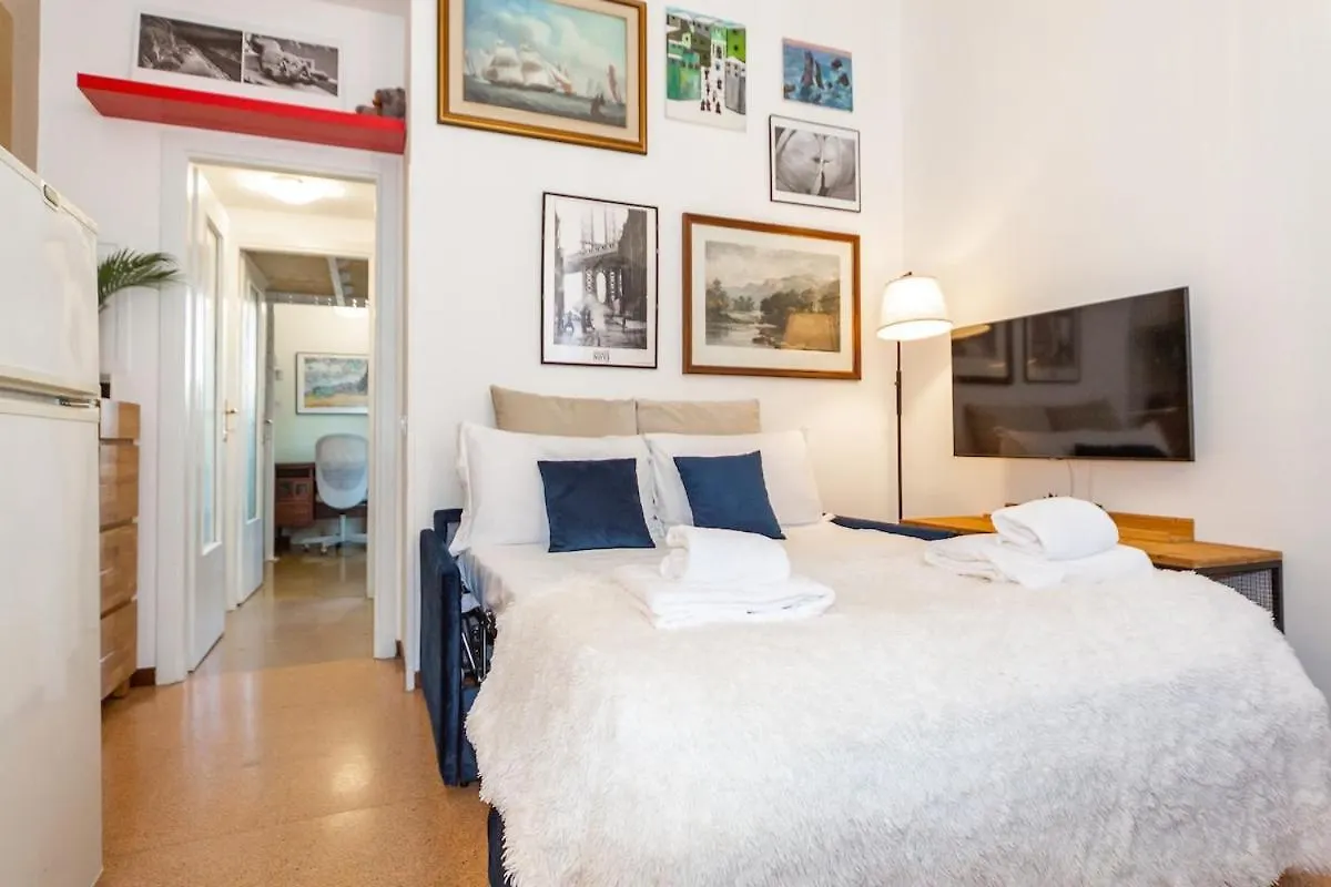 Apartment Central Station 10 Minutes Mini Loft 4 Pax Check In H24 Milan Italy